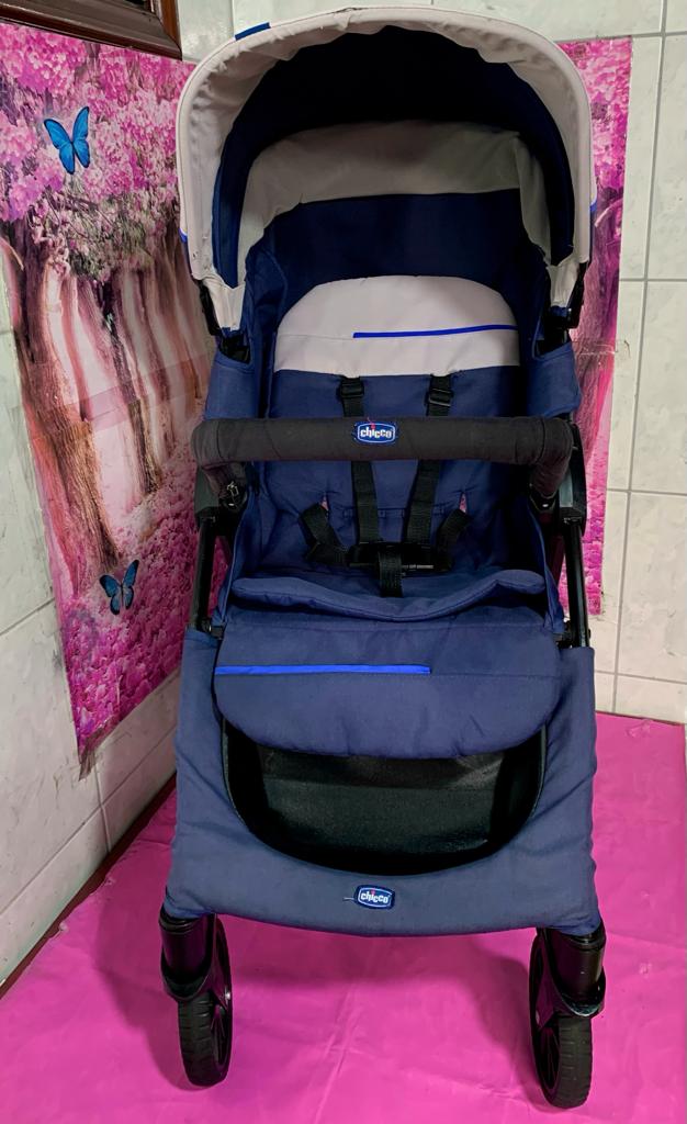 Carrinho Chicco Kwik One azul