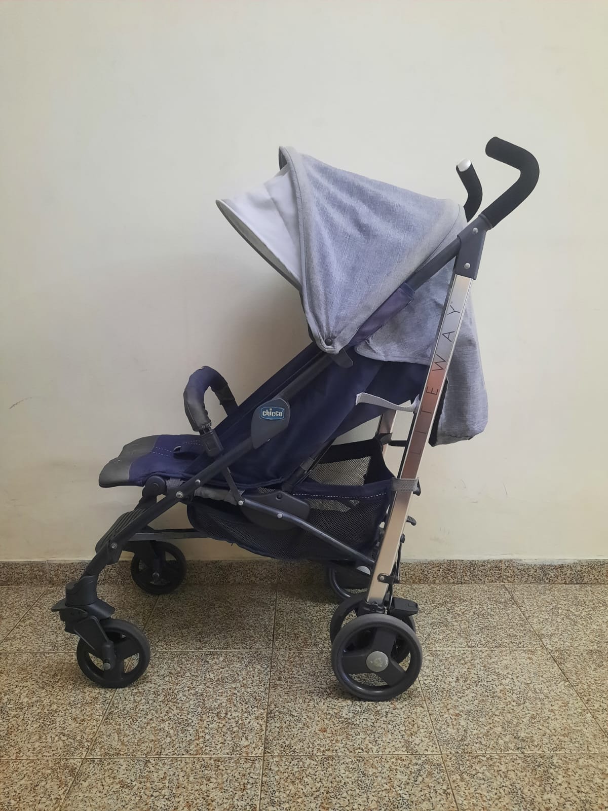 # Carrinho Chicco Liteway - Imagem 3