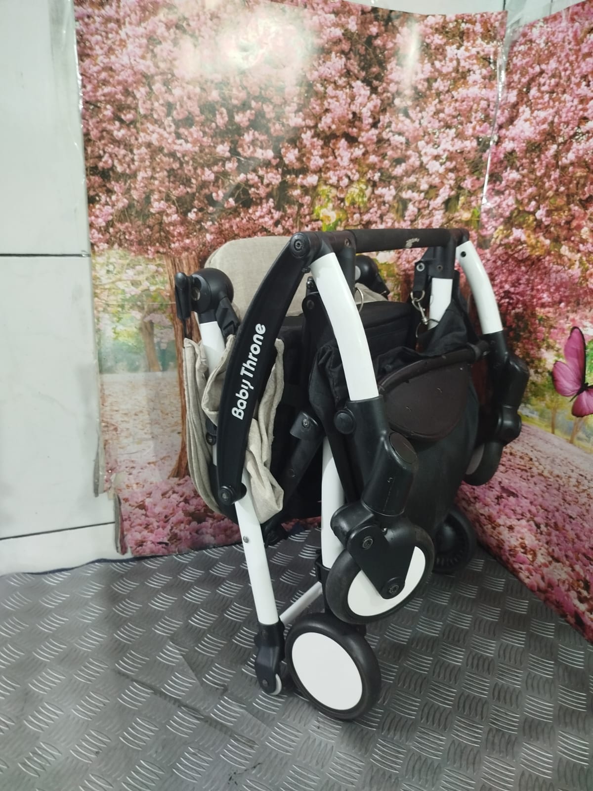 Carrinho De Bebe Baby Throne Ultra - Imagem 2